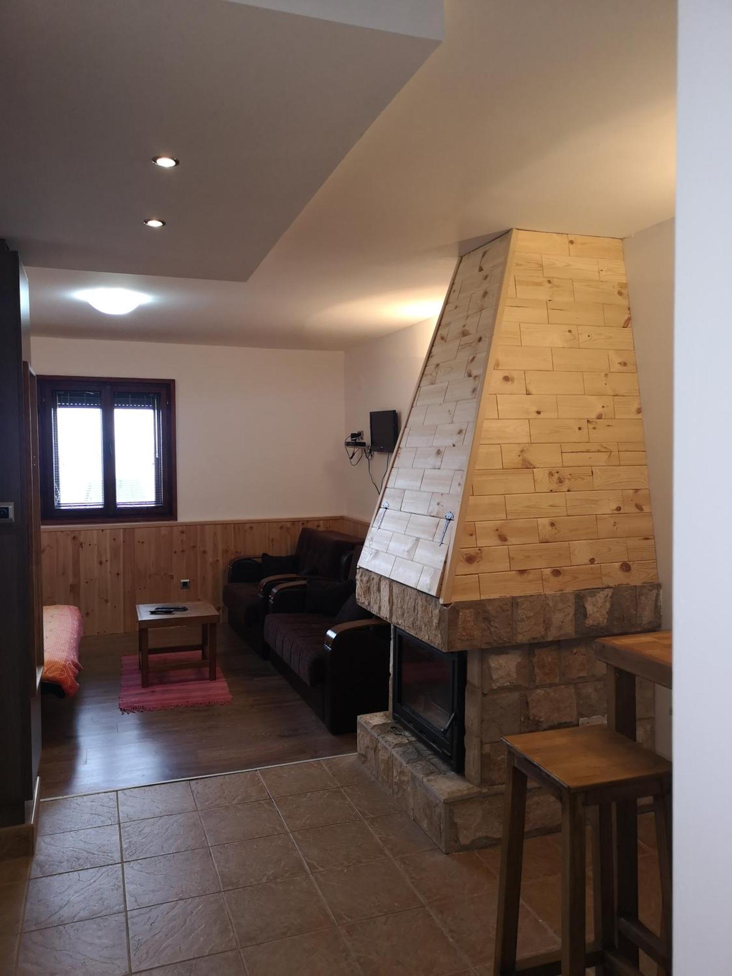 Razvrsje Co Hotell Žabljak Rom bilde