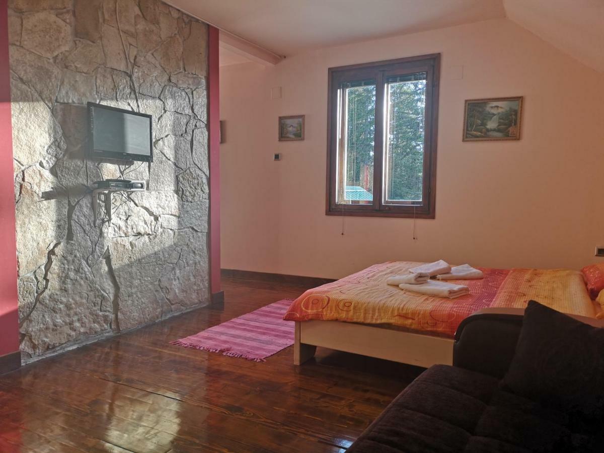 Razvrsje Co Hotell Žabljak Eksteriør bilde